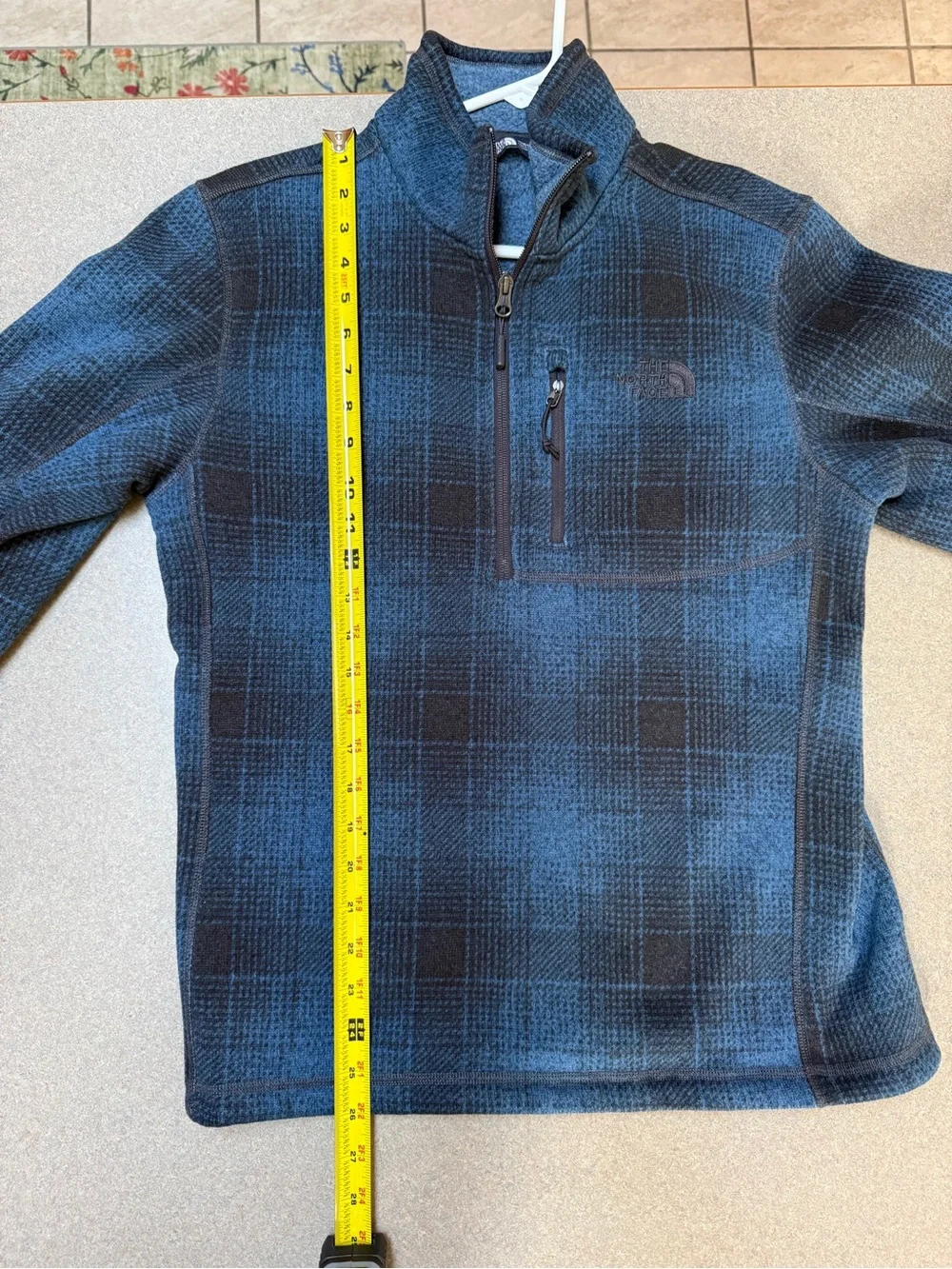 The North Face Plaid Fleece Quarter Zip Pullover Blue Black Men’s Small